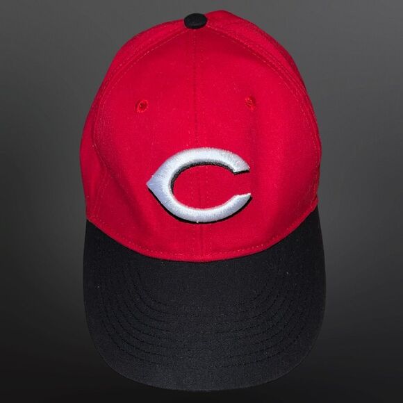 OC Sports CINCINNATI REDS Black & Red Adjustable Baseball Cap Hat - Picture 7 of 7